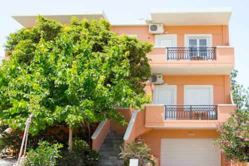 Poseidon Studios & Apartments Palaiochora Exterior photo